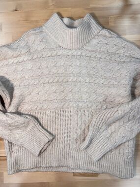 Witty Foz Cozy High Neck Cable Knit Sweater in Light Beige Old money classic